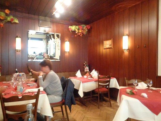 Leckerbissen Restaurant Graacher Tor